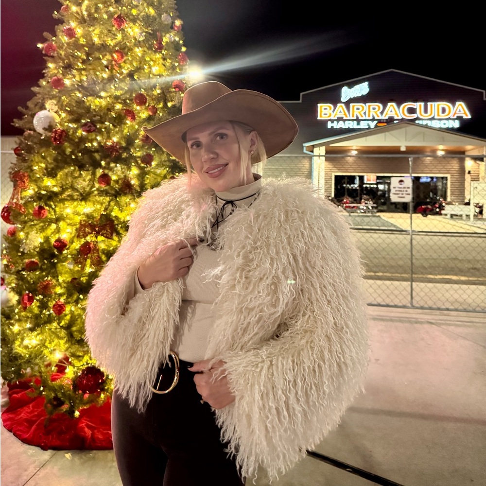 Meet your Posher, Viktoriia